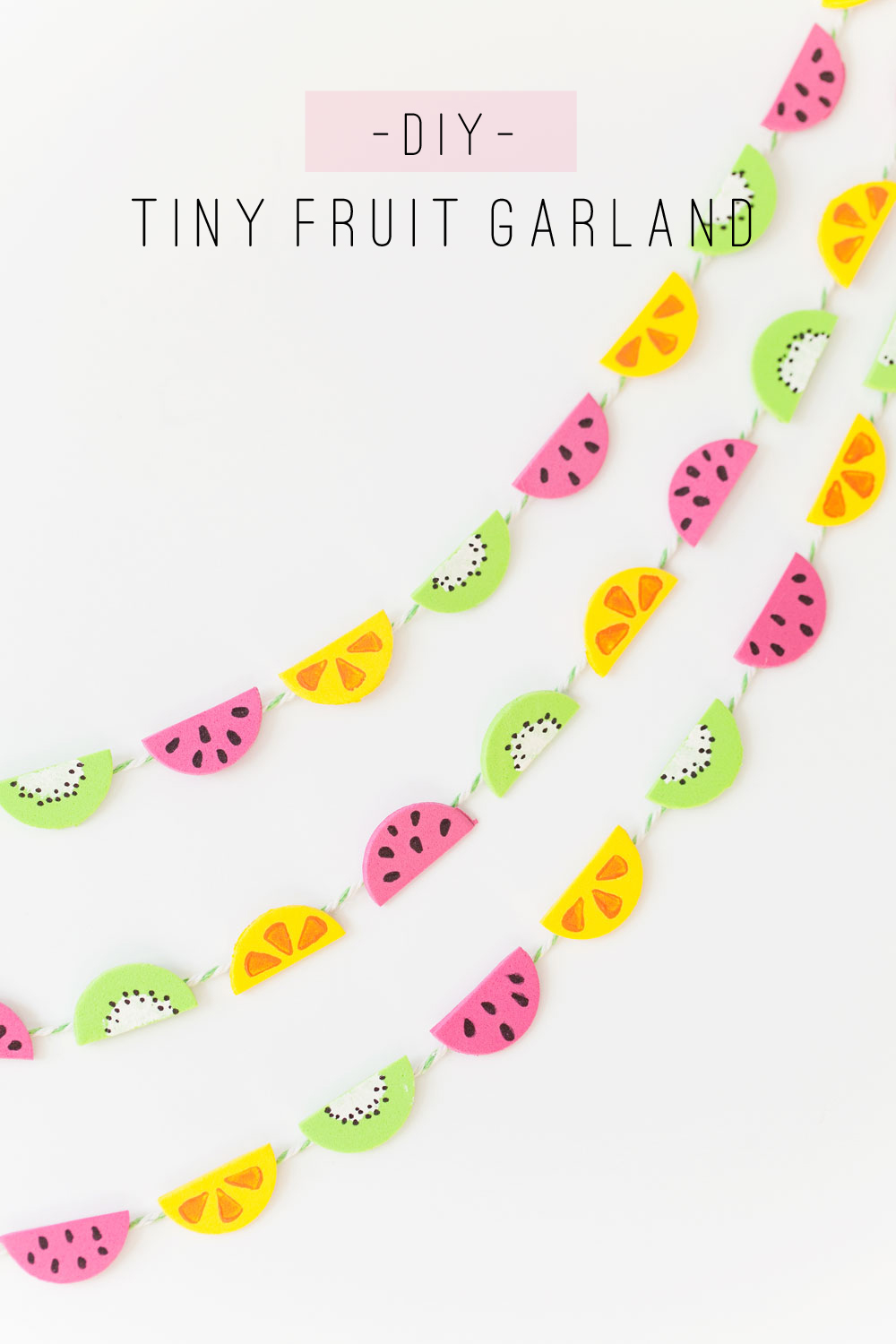 Tell-Love-and-Chocolate---This-tiny-fruit-garland-is-so-cute-and-easy-to-make,-check-out-the-DIY