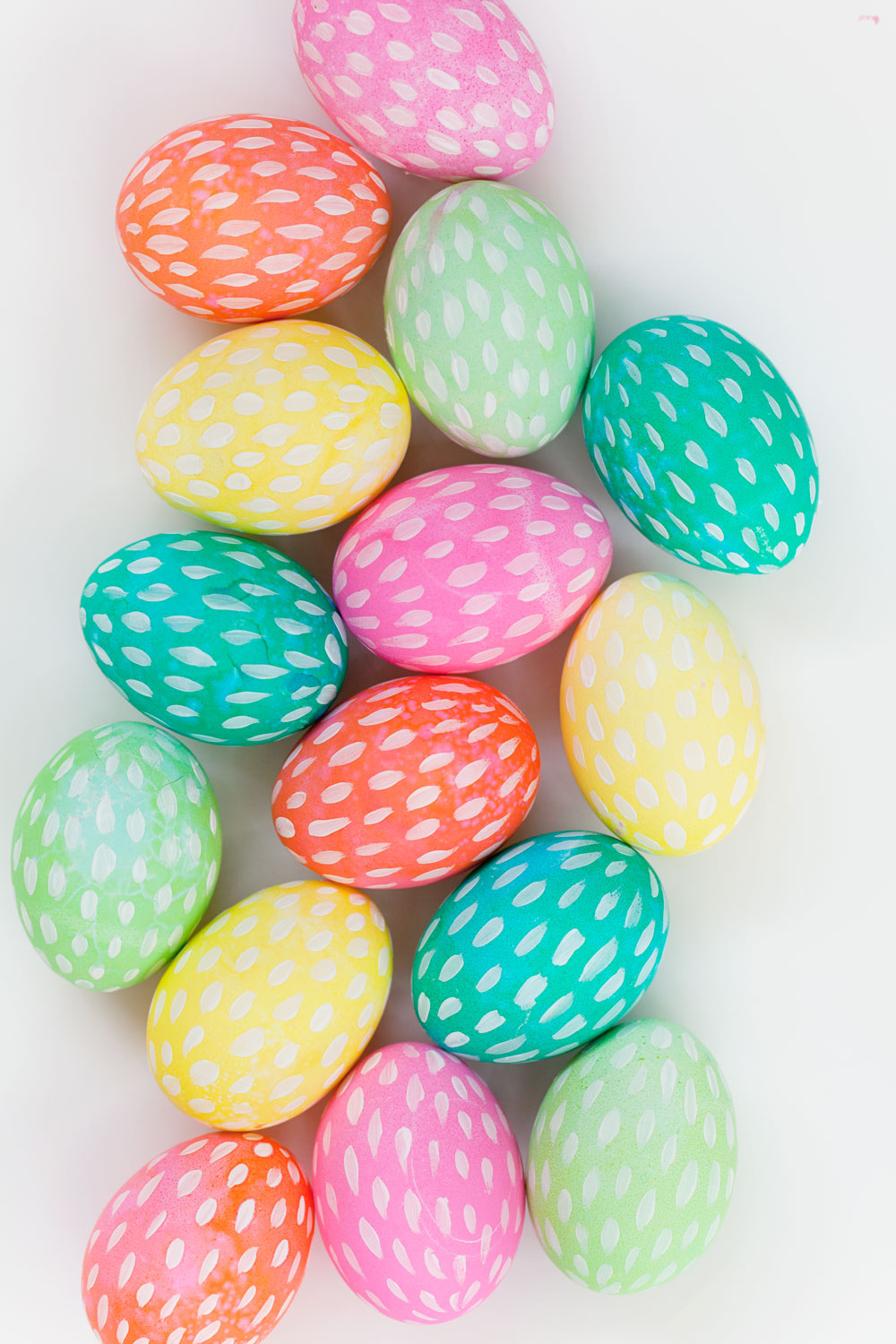 Dyed-and-painted-Easter-Egg-DIY