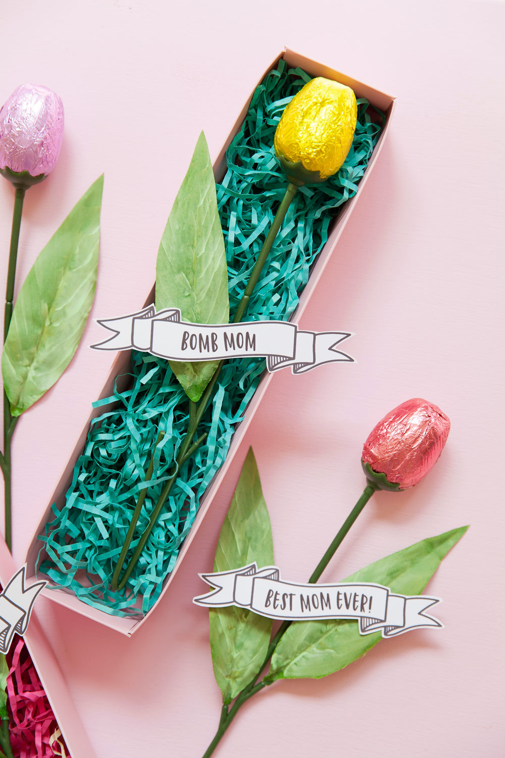Free-Printable-mothers-day-banners-to-go-with-any-gift