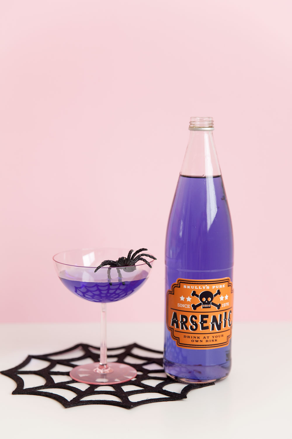 Make any halloween gathering more fun with these free printable Halloween drink labels. Stick them on any bottle and they instantly become a spooky treat.