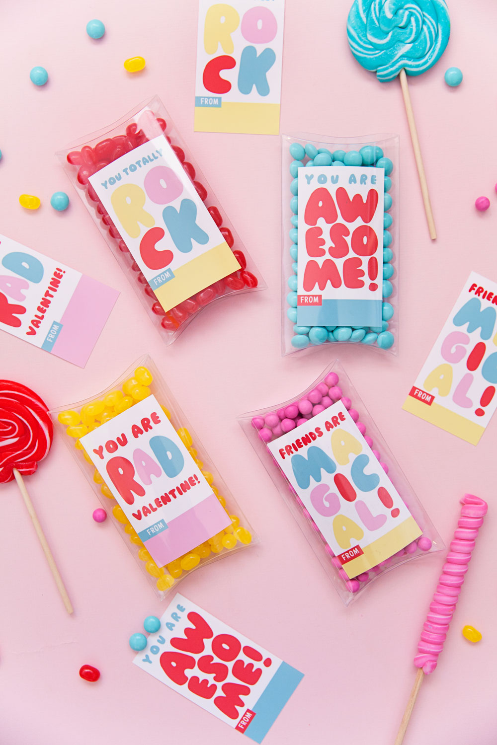 Get these FREE colorful printable Valentine's Day cards! So much and and sure to be a hit this Valentine's day. Perfect for boys of girls, all you need to do is add some colorful candy you voila!